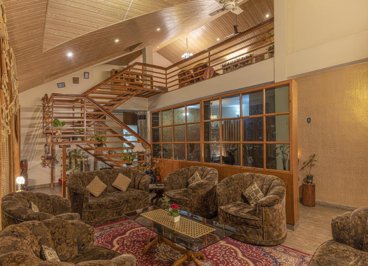 The Green Heights Cottage Касаули Экстерьер фото