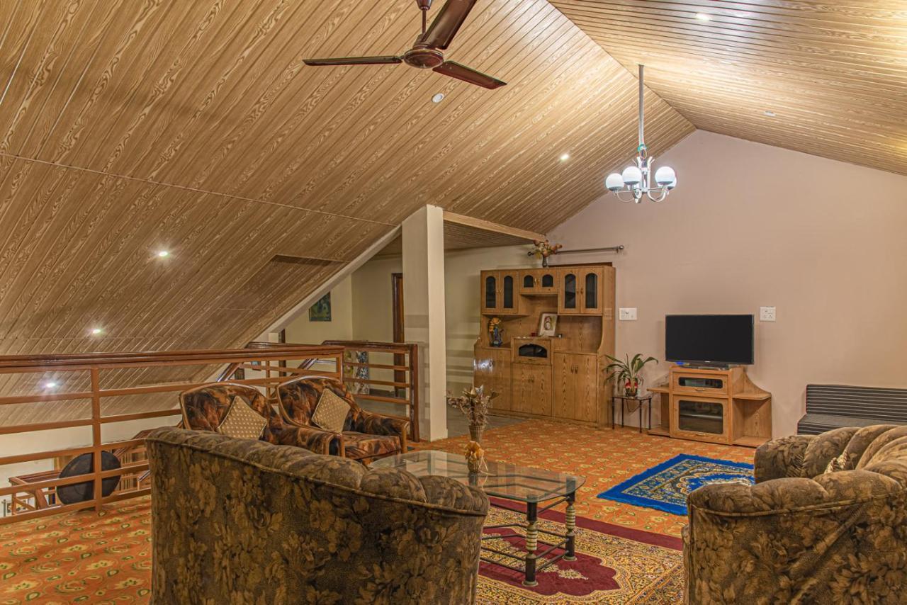 The Green Heights Cottage Касаули Экстерьер фото
